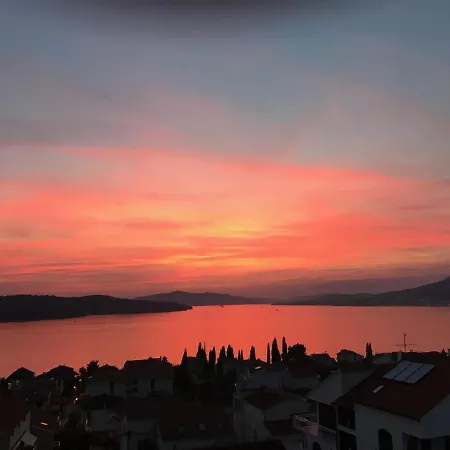 Penthouse Sunset Bay 아파트