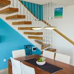 Penthouse Sunset Bay Apartment