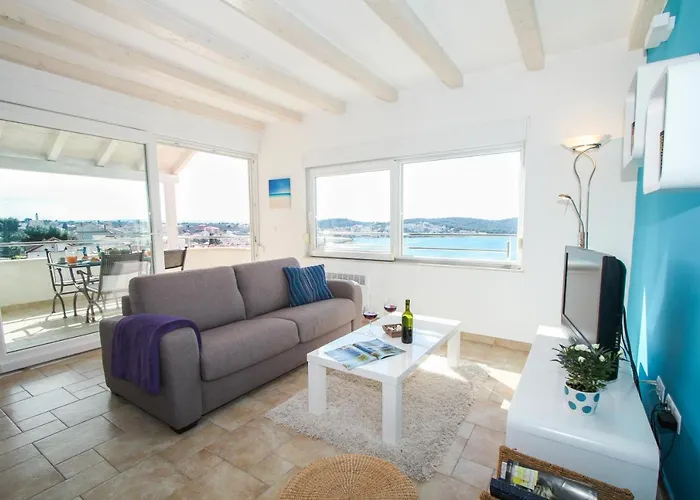 Penthouse Sunset Bay Apartmán *